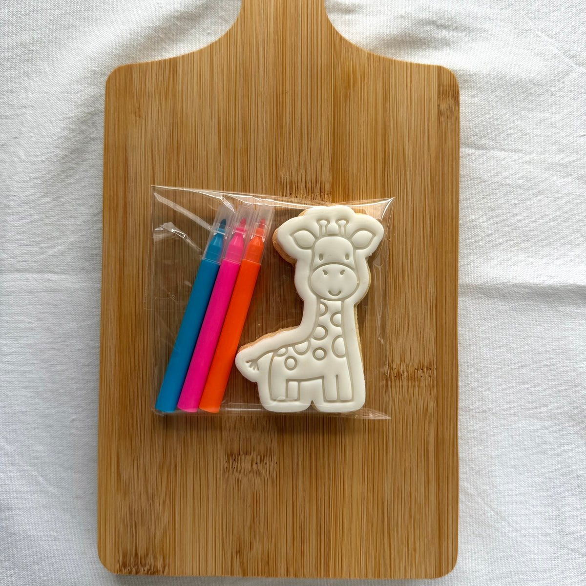 Giraffe Party Favours
