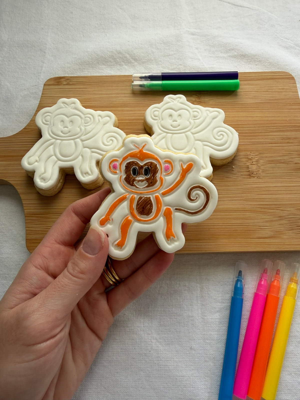 Monkey Colour-In Cookie Kit