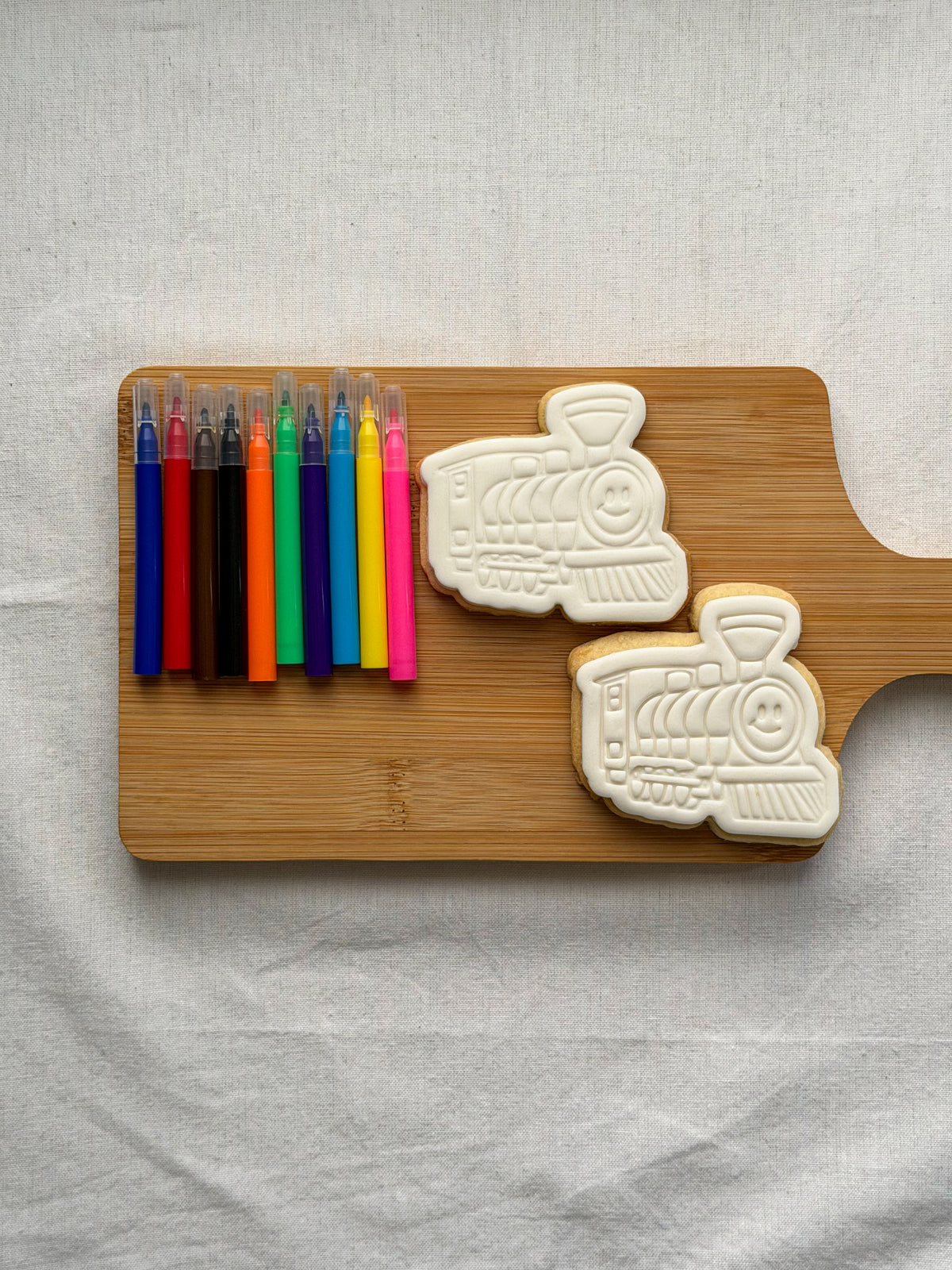 Train Colour-In Cookie Kit