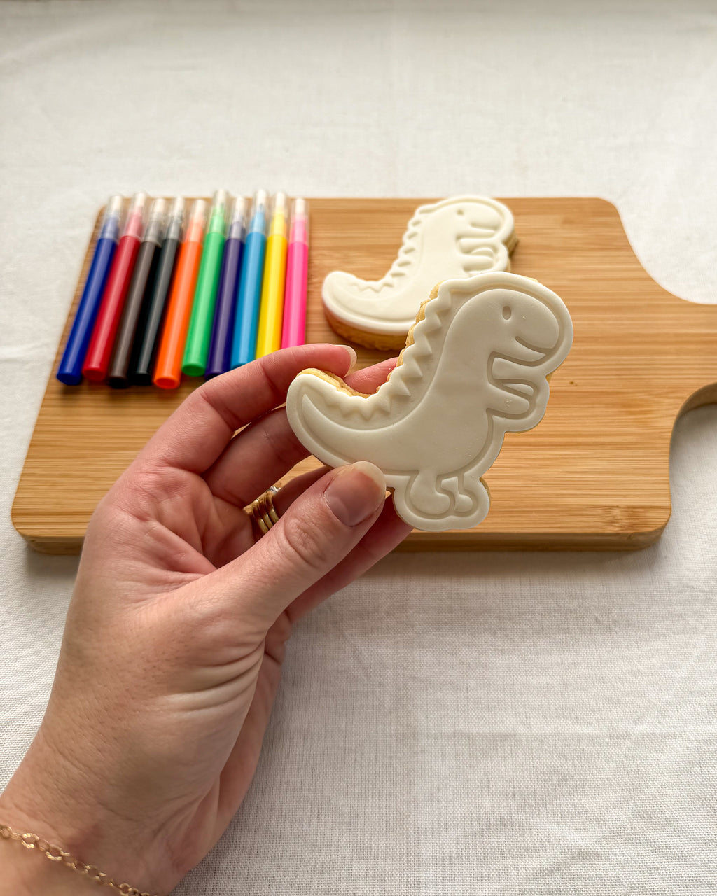 Dinosaur Colour-In Cookie Kit