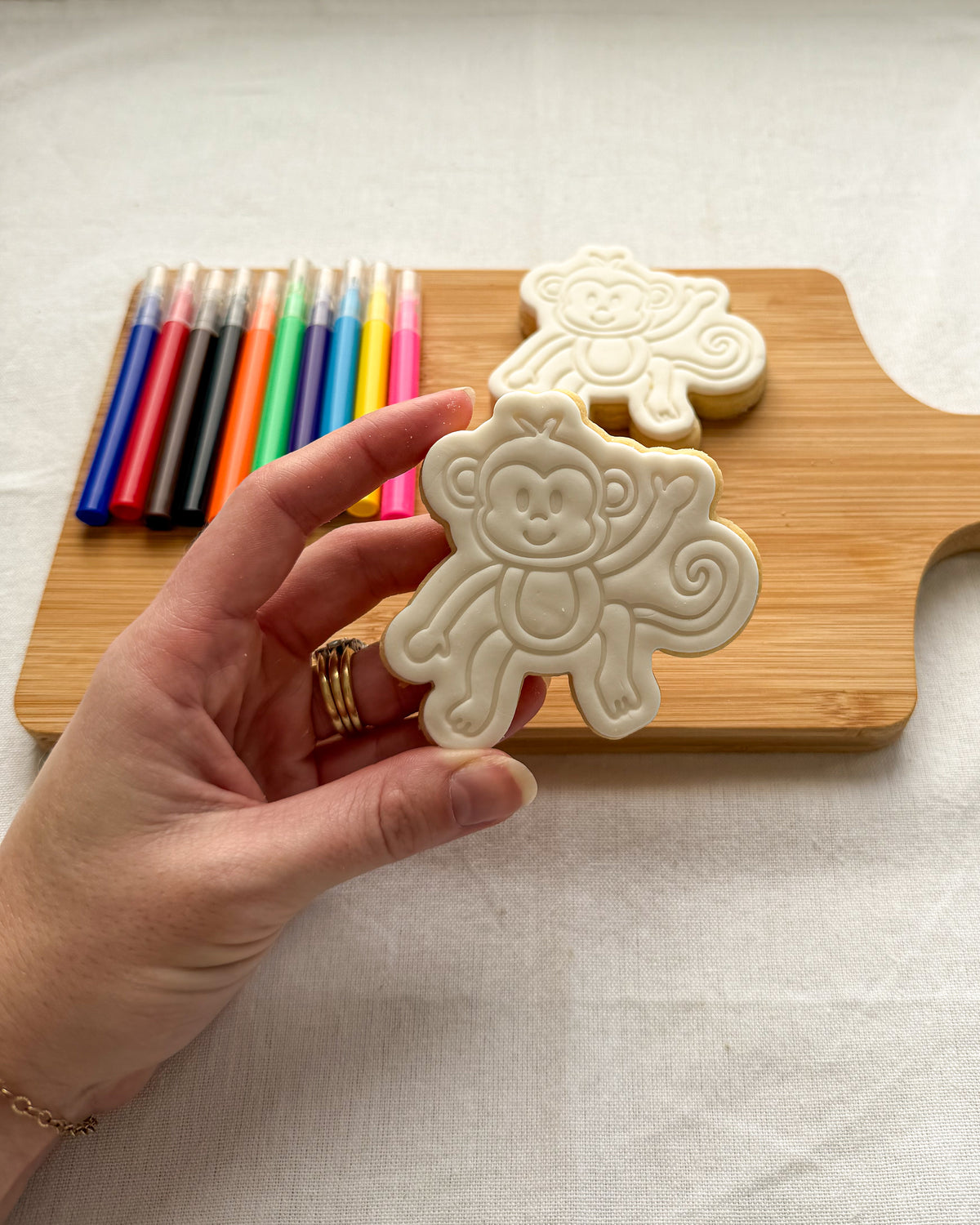 Monkey Colour-In Cookie Kit