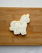 Unicorn Colour-In Cookie Kit
