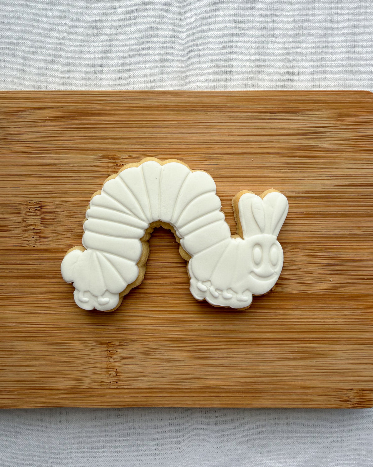Caterpillar Colour-In Cookie Kit