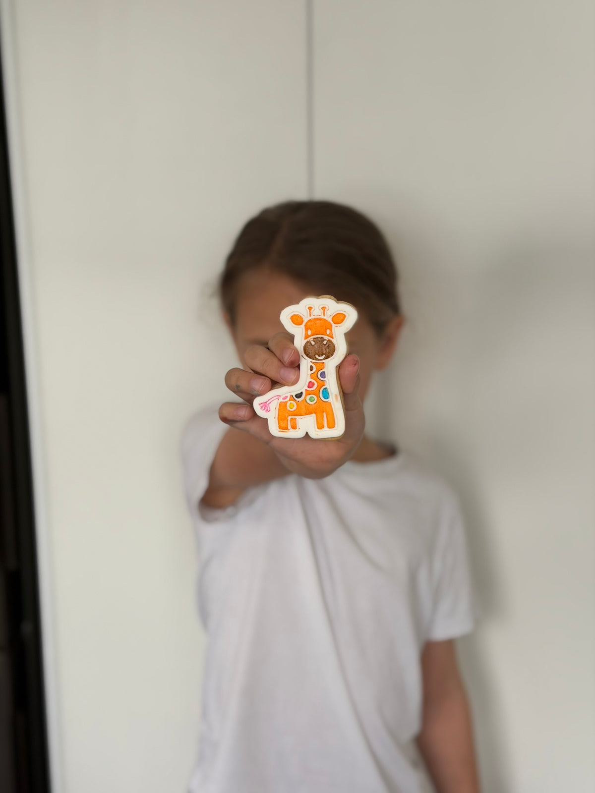 Giraffe Colour-In Cookie Kit